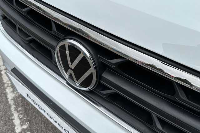 Used Volkswagen T-Roc 2023 for sale - 76069832: Photo 25