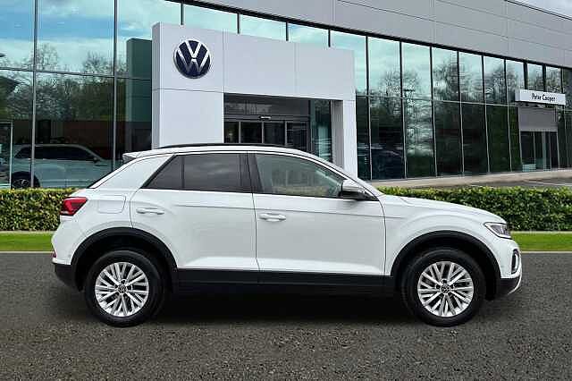 Used Volkswagen T-Roc 2023 for sale - 76069832: Photo 4