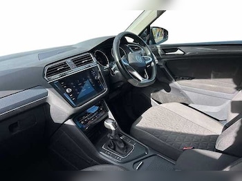 Used Volkswagen Tiguan 2022 for sale - 76510551: Photo