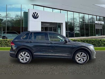 Used Volkswagen Tiguan 2022 for sale - 76510551: Photo