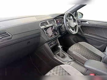 Used Volkswagen Tiguan 2023 for sale - 78807329: Photo