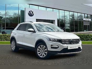 Used Volkswagen T-Roc 2020 for sale - 75561047: Photo