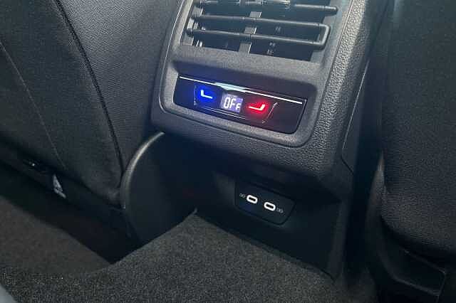 Used Volkswagen Golf 2023 for sale - 76666045: Photo 33