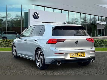 Used Volkswagen Golf 2023 for sale - 76666045: Photo