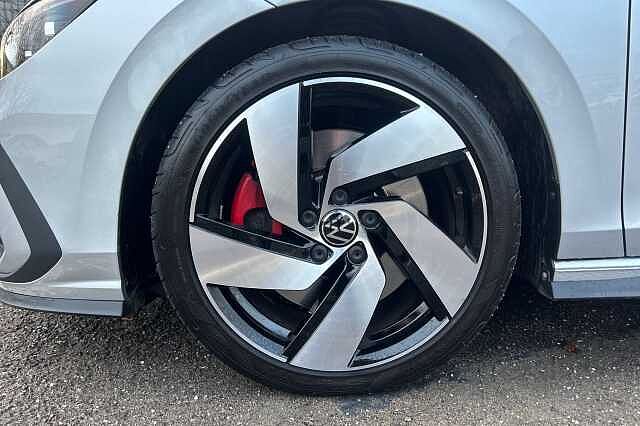 Used Volkswagen Golf 2023 for sale - 76666045: Photo 5