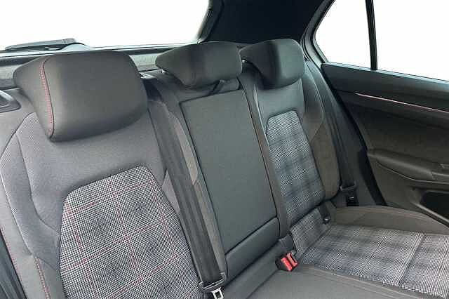 Used Volkswagen Golf 2023 for sale - 76666045: Photo 8