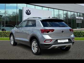 Used Volkswagen T-Roc 2025 for sale - 75150970: Photo