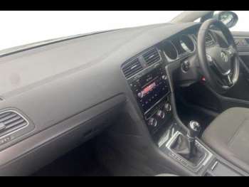 Used Volkswagen Golf 2019 for sale - 75360568: Photo