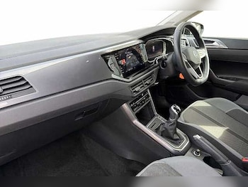 Used Volkswagen Polo 2022 for sale - 78097964: Photo