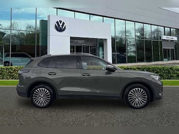 Used Volkswagen Tiguan 2024 for sale - 79779128: Photo