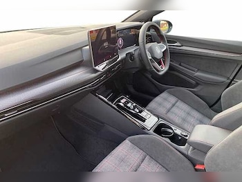Used Volkswagen Golf 2026 for sale - 79054534: Photo