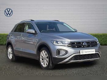 Used Volkswagen T-Roc 2024 for sale - 79494704: Photo
