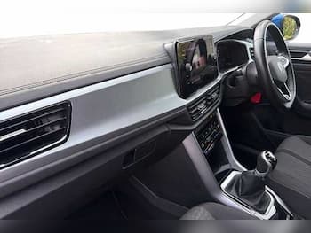 Used Volkswagen T-Roc 2023 for sale - 79739354: Photo