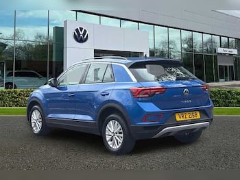 Used Volkswagen T-Roc 2023 for sale - 79739354: Photo