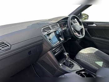 Used Volkswagen Tiguan 2023 for sale - 79277136: Photo