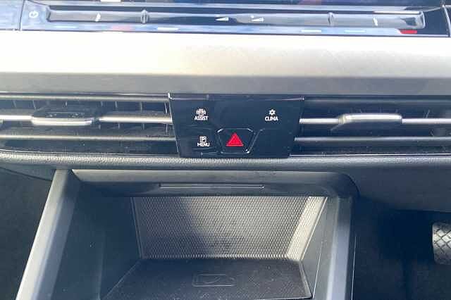 Used Volkswagen Golf 2024 for sale - 76245859: Photo 32