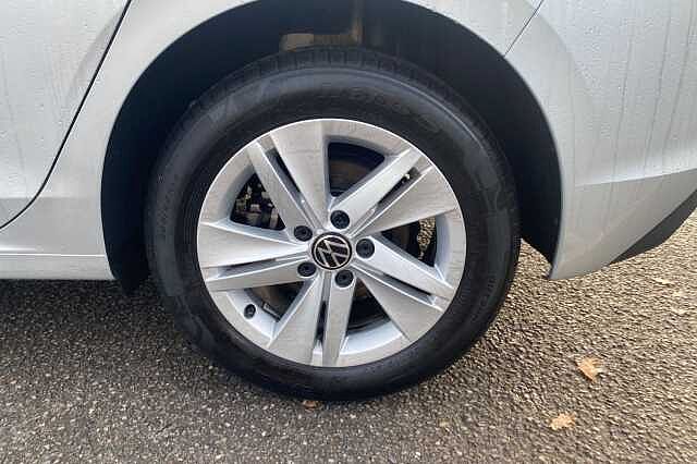 Used Volkswagen Golf 2024 for sale - 76245859: Photo 5