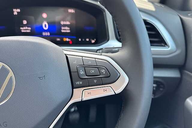 Used Volkswagen T-Roc 2025 for sale - 76157402: Photo 17