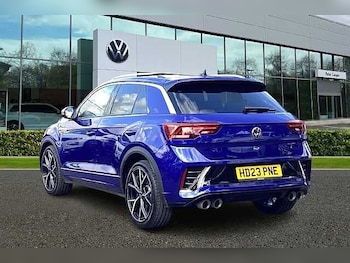 Used Volkswagen T-Roc 2023 for sale - 75586656: Photo