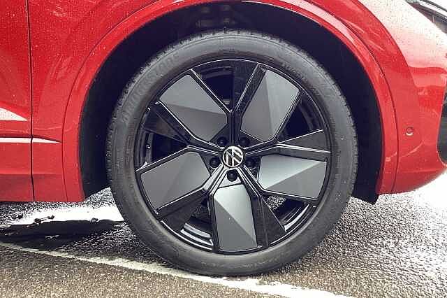 Used Volkswagen Touareg 2023 for sale - 76133819: Photo 5