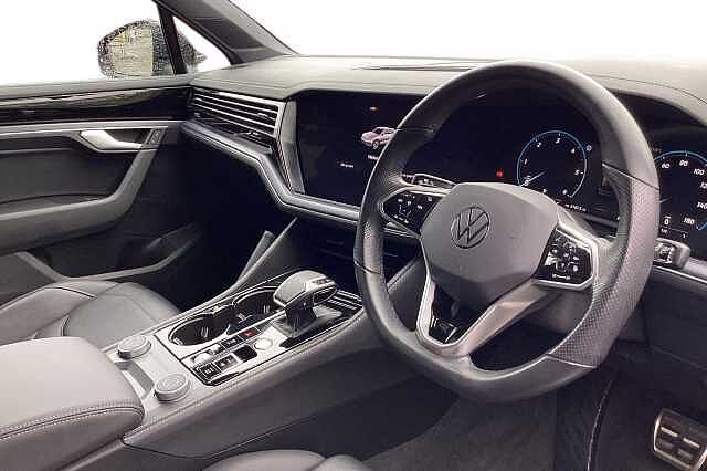 Used Volkswagen Touareg 2023 for sale - 76133819: Photo 6