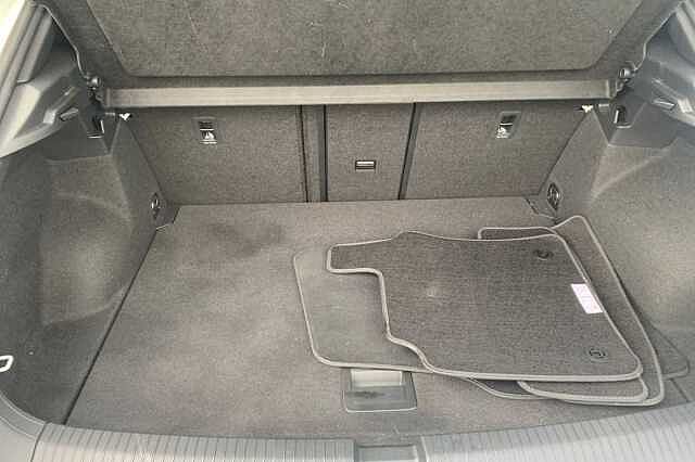 Used Volkswagen T-Roc 2022 for sale - 76396767: Photo 11