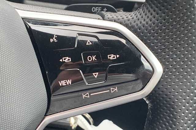 Used Volkswagen T-Roc 2022 for sale - 76396767: Photo 17