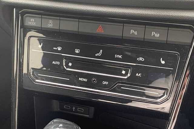 Used Volkswagen T-Roc 2022 for sale - 76396767: Photo 27