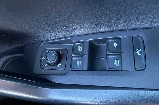 Used Volkswagen Polo 2023 for sale - 76611715: Photo 24