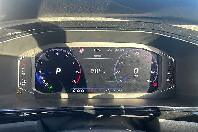 Used Volkswagen T-Roc 2025 for sale - 76807759: Photo 18