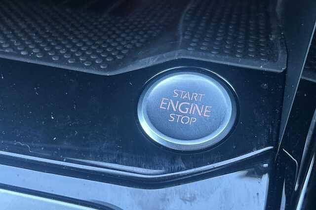 Used Volkswagen T-Roc 2025 for sale - 76807759: Photo 29