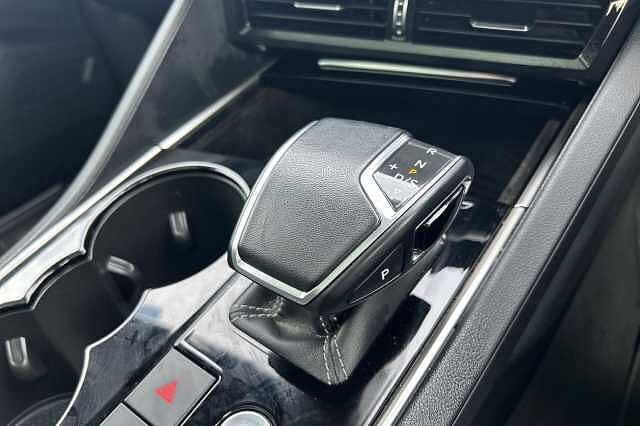 Used Volkswagen Touareg 2022 for sale - 76706670: Photo 19