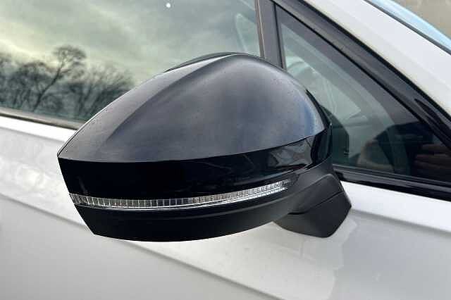 Used Volkswagen Touareg 2022 for sale - 76706670: Photo 23