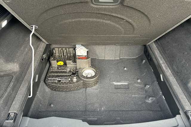 Used Volkswagen Touareg 2022 for sale - 76706670: Photo 26