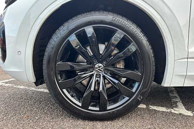 Used Volkswagen Touareg 2022 for sale - 76706670: Photo 5