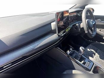 Used Volkswagen Golf 2025 for sale - 79489103: Photo