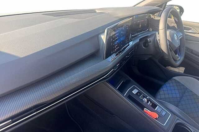 Used Volkswagen Golf 2021 for sale - 78078273: Photo 2