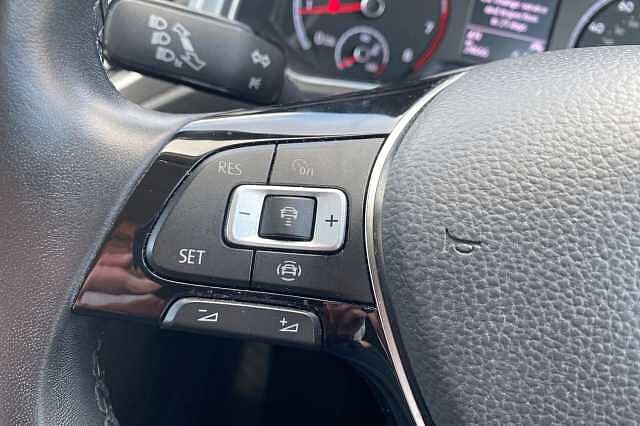 Used Volkswagen T-Roc 2021 for sale - 76418121: Photo 15