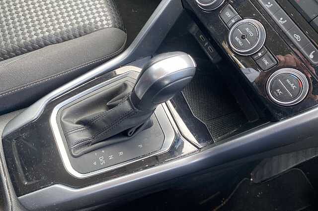 Used Volkswagen T-Roc 2021 for sale - 76418121: Photo 19