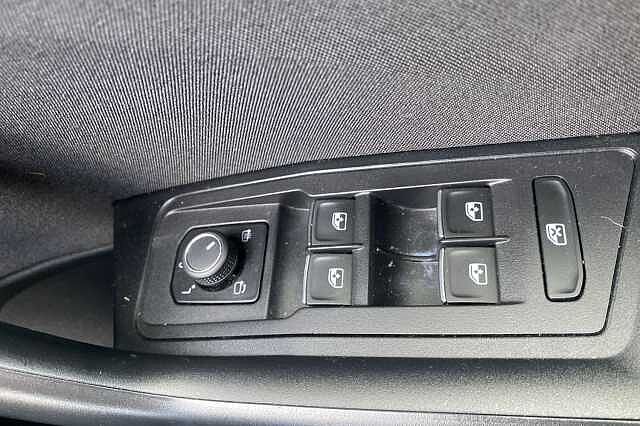 Used Volkswagen T-Roc 2021 for sale - 76418121: Photo 24