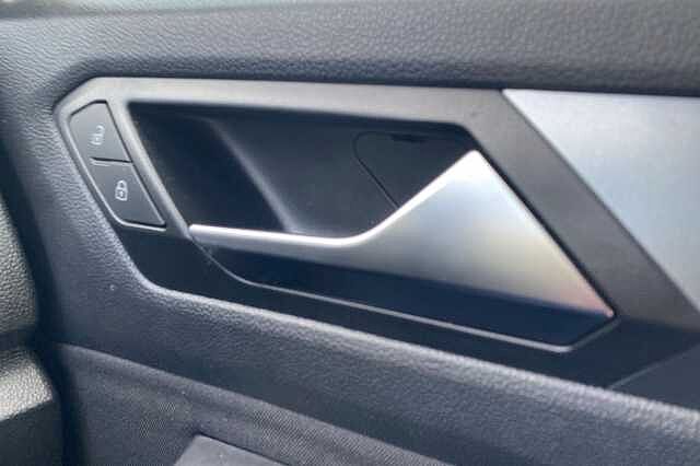 Used Volkswagen T-Roc 2021 for sale - 76418121: Photo 25