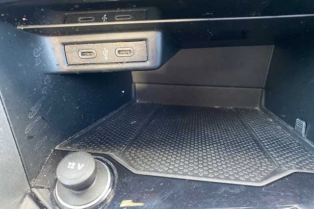 Used Volkswagen T-Roc 2021 for sale - 76418121: Photo 29