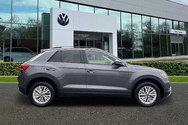 Used Volkswagen T-Roc 2023 for sale - 76017043: Photo 4