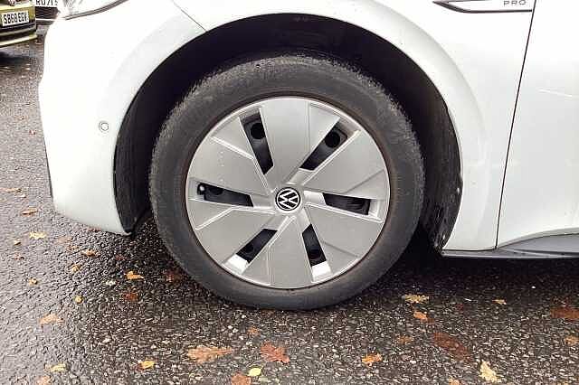 Used Volkswagen ID.3 2023 for sale - 76497116: Photo 5