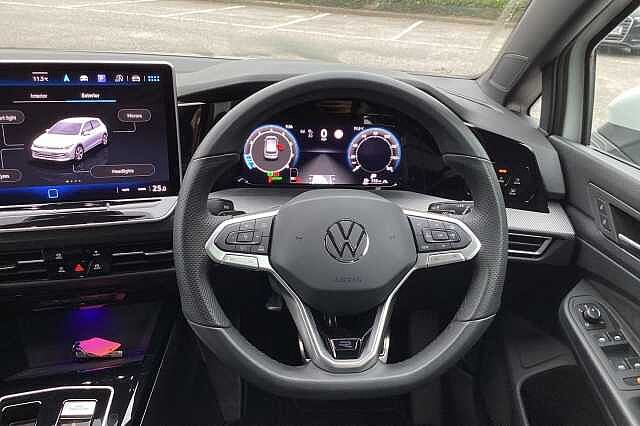 Used Volkswagen Golf 2024 for sale - 76637987: Photo 14