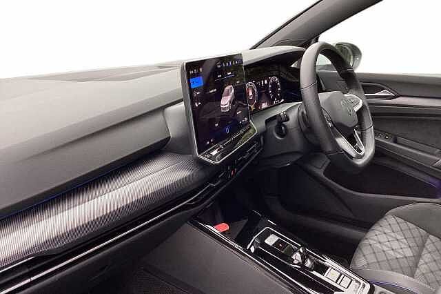 Used Volkswagen Golf 2024 for sale - 76637987: Photo 2