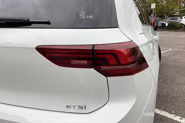 Used Volkswagen Golf 2024 for sale - 76637987: Photo 22