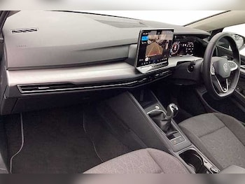 Used Volkswagen Golf 2025 for sale - 77572587: Photo