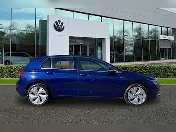Used Volkswagen Golf 2022 for sale - 76064516: Photo 4