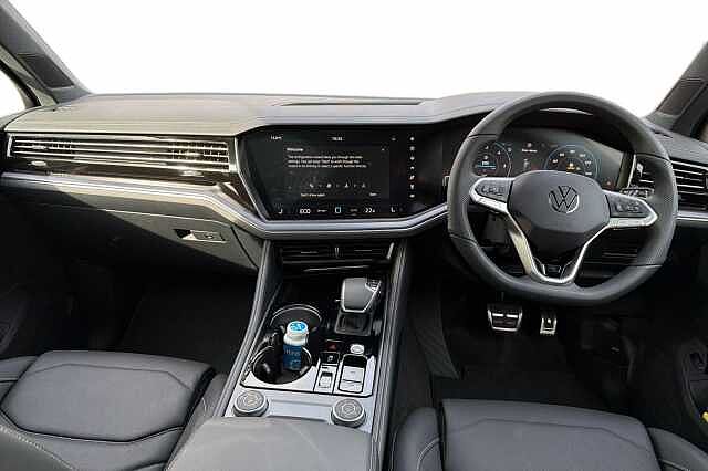 Used Volkswagen Touareg 2025 for sale - 77069407: Photo 10